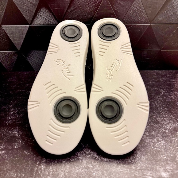 Fuego Dance Hidden Wedge Sneaker - Picture 14 of 14